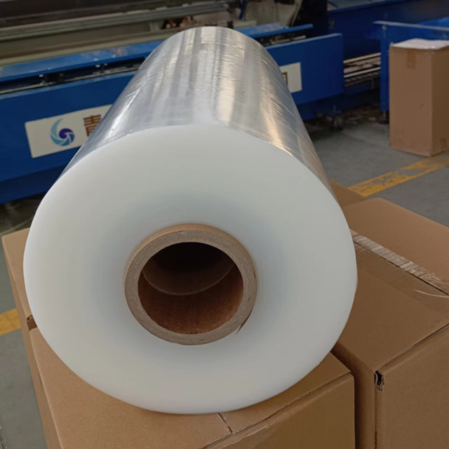 AUTOMATIC MACHINE USE STRETCH WRAPPING FILM